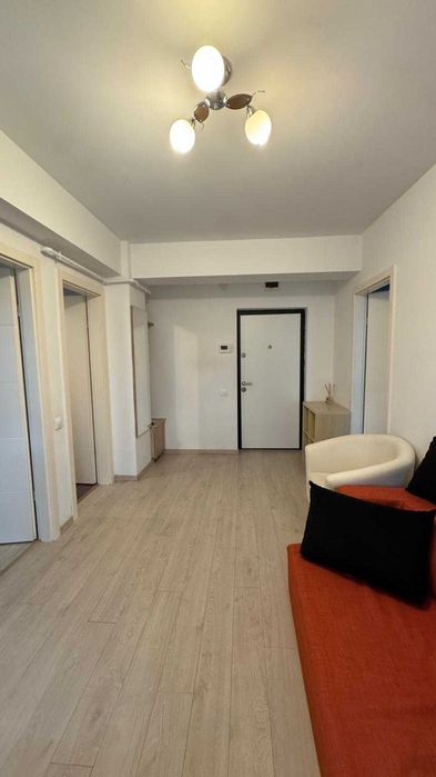 Inchiriez apartament cu 2 camare