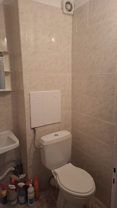 Дава се под наем Едностаен апартамент в Плевен, Дружба 2 - 45 кв.м за 204 € - Снимка #12