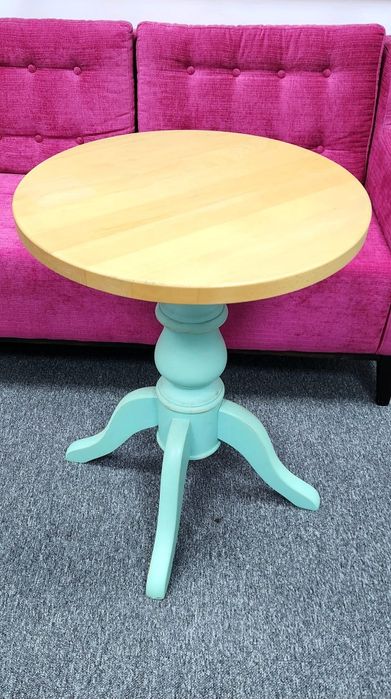 Masa rotunda bar cafenea lounge terasa gradina birou restaurant