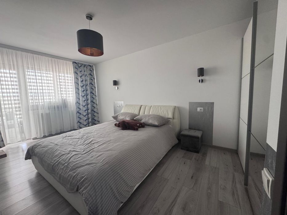 Inchiriere apartament modern 3 camere , in Targu -Jiu cartier Traian