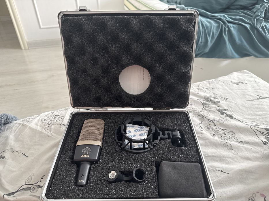 Микрофон AKG C314