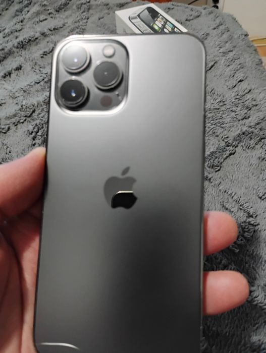 Vând iPhone 13 pro max 500 GB