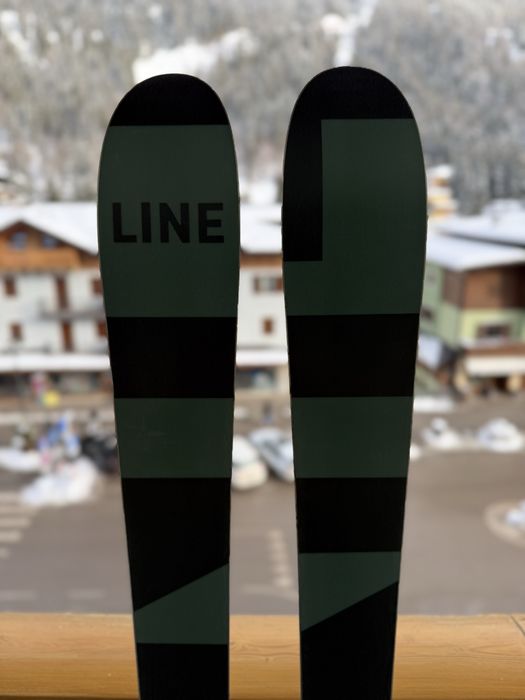 Schi / ski Line Sakana 174 cm / 105 latime + bindings
