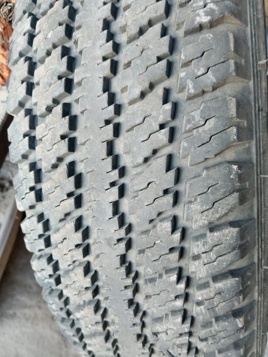 Продам резину 185/75/r16