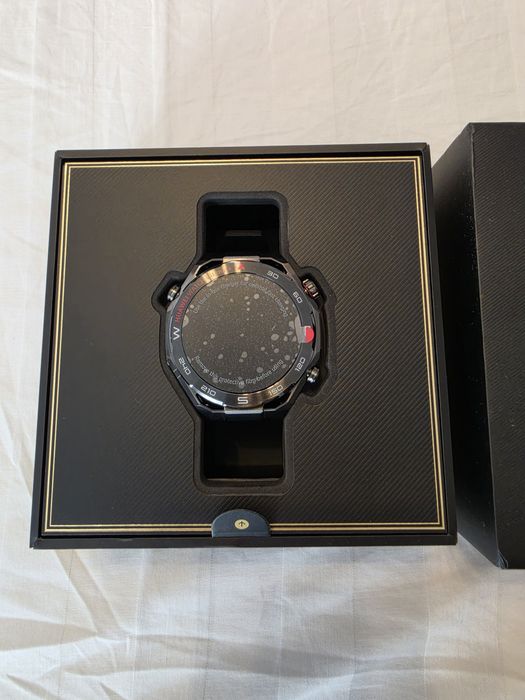 Vand smartwatch Huawei Ultimate 2 black