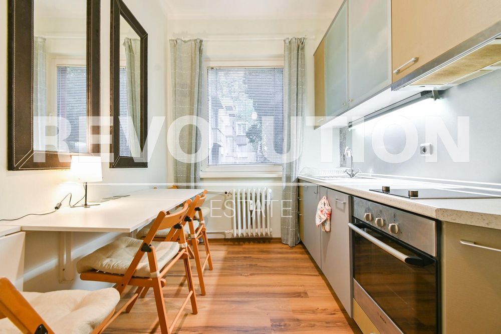 Дава се под наем Двустаен апартамент в София, Център - 65 кв.м за 766 € - Снимка #4