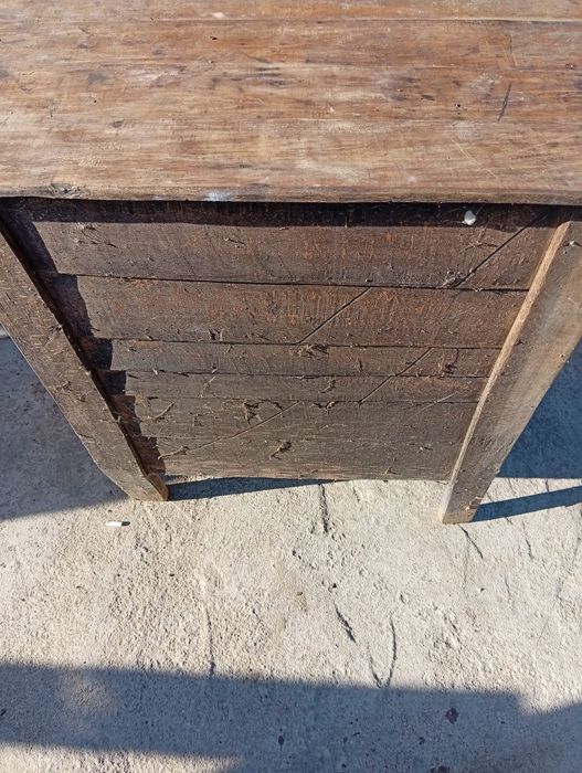 Dulapuri foarte vechi