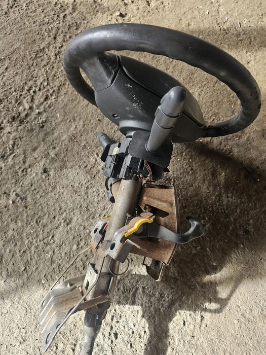 Coloana volan Renault Symbol 1.5 Euro 4 an 2009