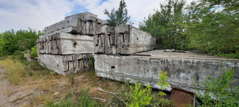 Диванчики керамзитобетонные б.у