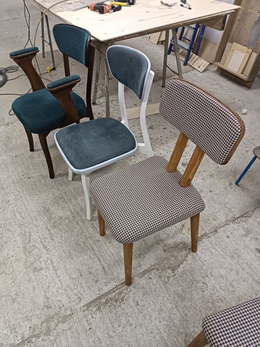 Кухонные деревянные стулья