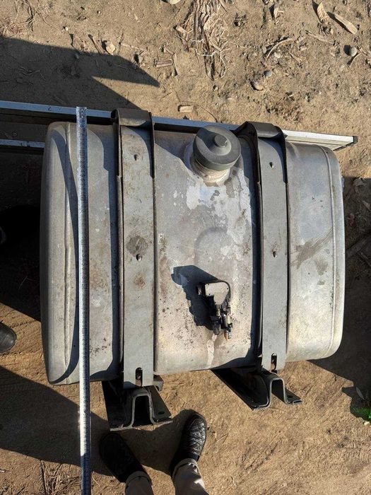 Бак сотилади 250 литр