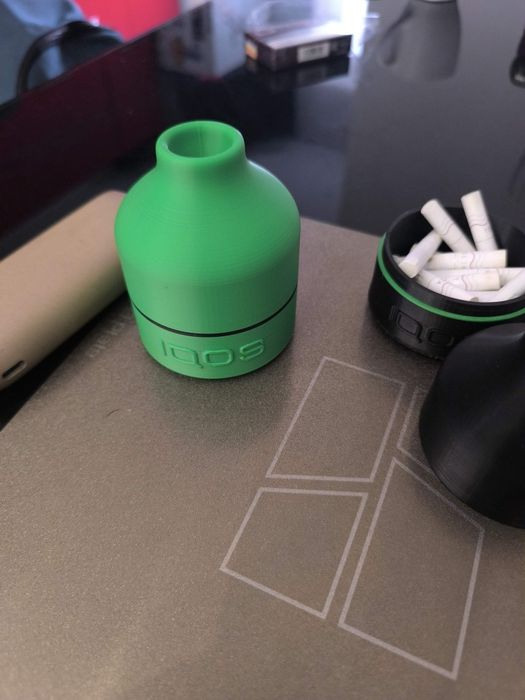 Scrumieră iqos abs sau pla