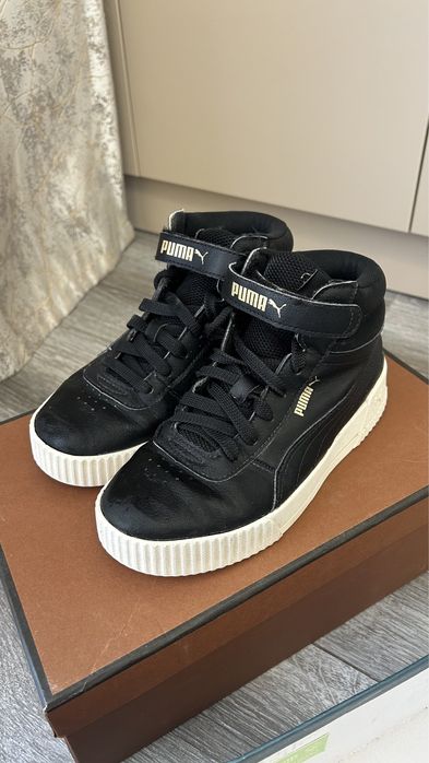 Продам кроссовки Puma