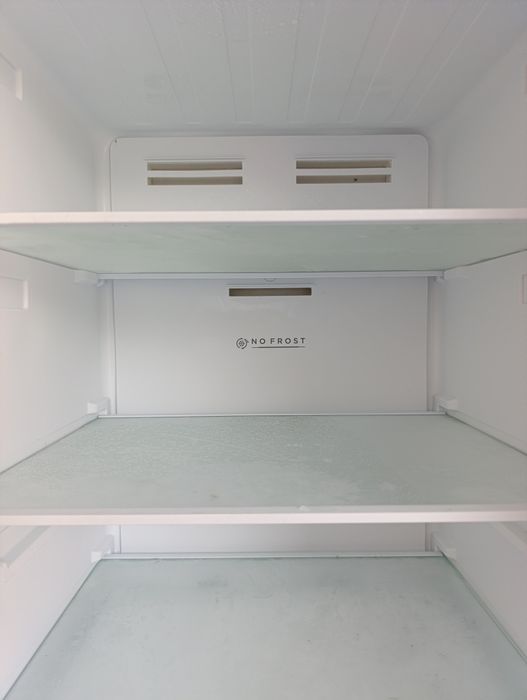 Фризер Inventum VR1850B No Frost