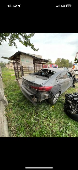 Хундай Элантра аварийная