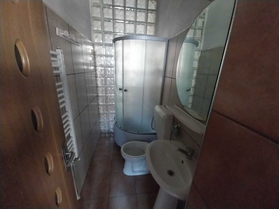 Ap4 cam in casa-Centrul Istoric-Cibinului cu gradina proprie de 250mp!