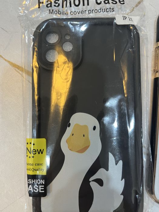 Чехол на 11 айфон липучка в подарок