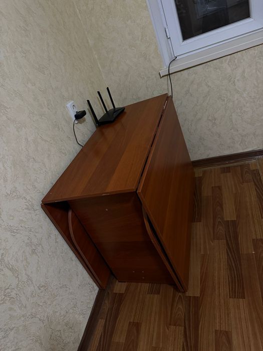 Трансформер стол стулями