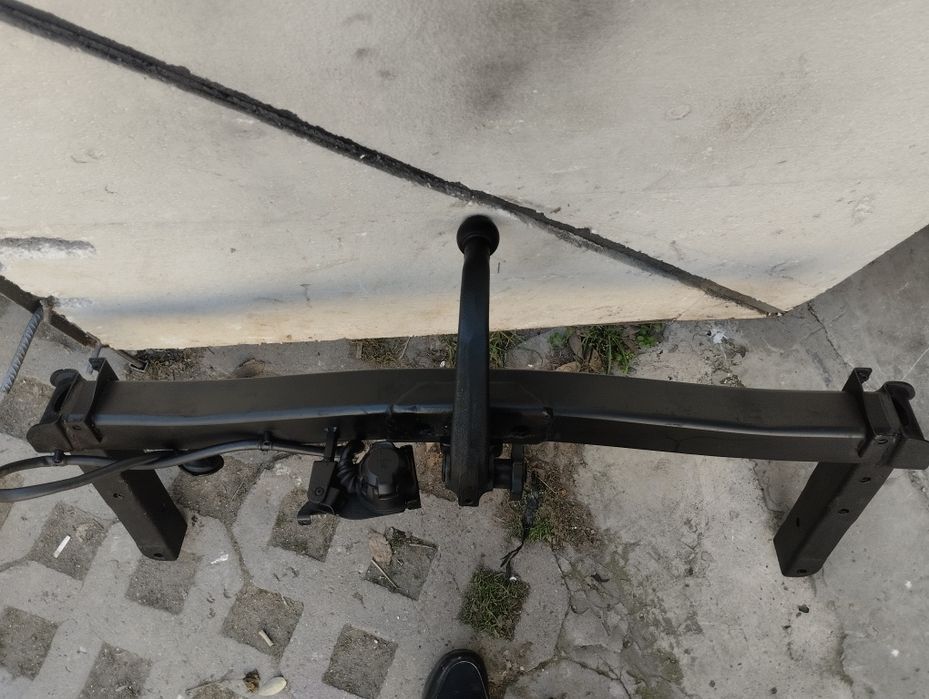 Оригинален теглич за Ауди А6 Алрод