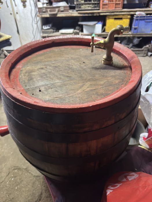 Butoi din stejar pentru vin,40L