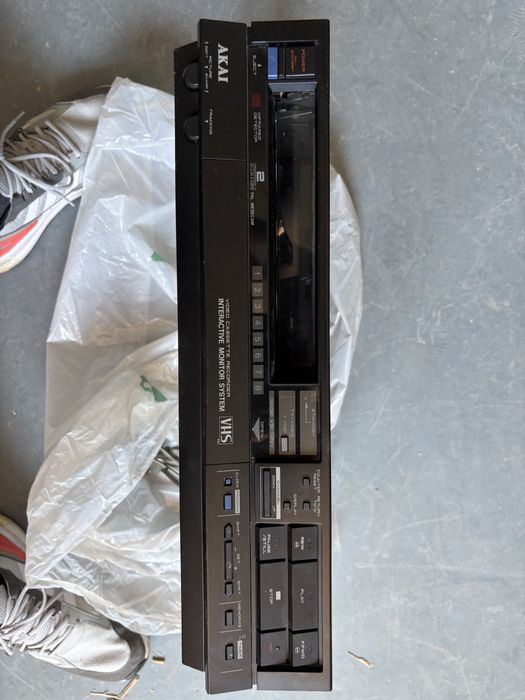 Video Akai VS-112