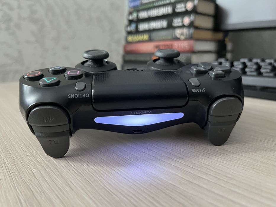 Playstation 4 slim