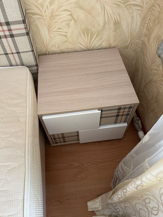 Продам спальный гарнитур