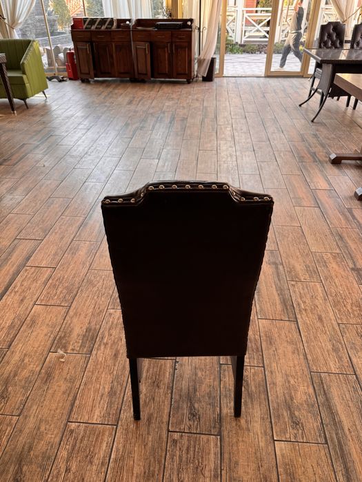 Стулья в хорошем состоянии