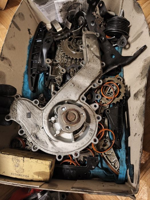 Ппродавам двигател CRT 3.0 TDI на части