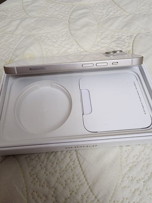 Продам айфон 13 идеаллл