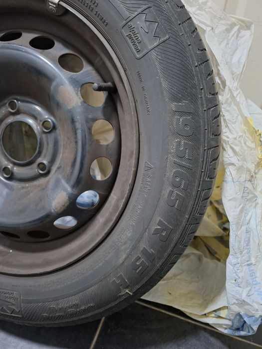 Vand 2 jante Renault Megane