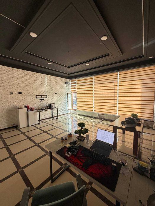 Современное помещение для вашего офиса с большой кв.