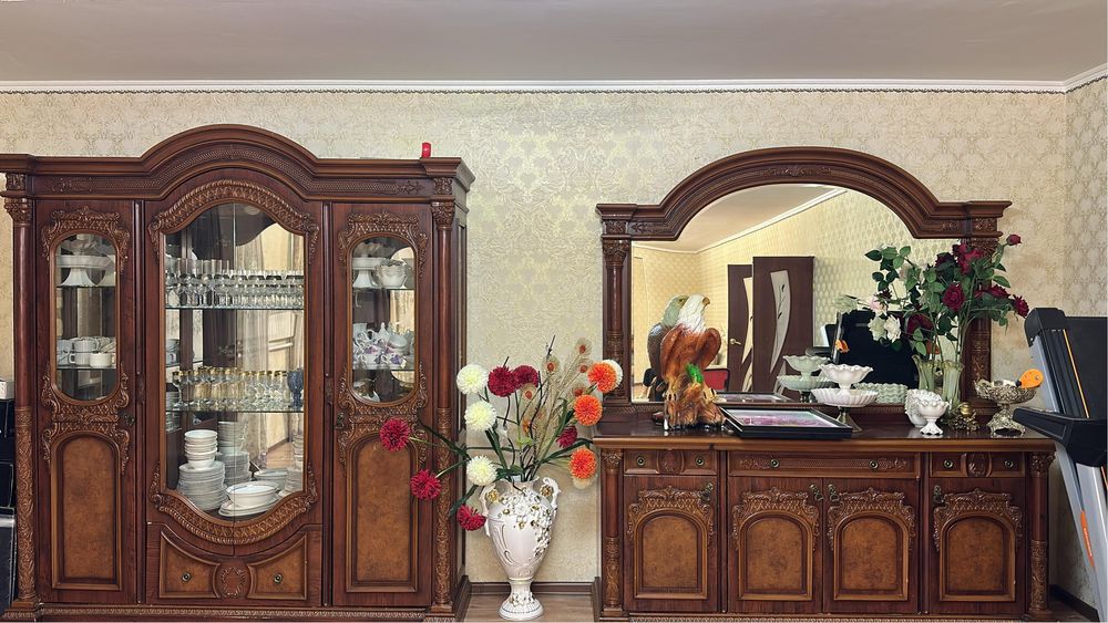 Гарнитура сатылады