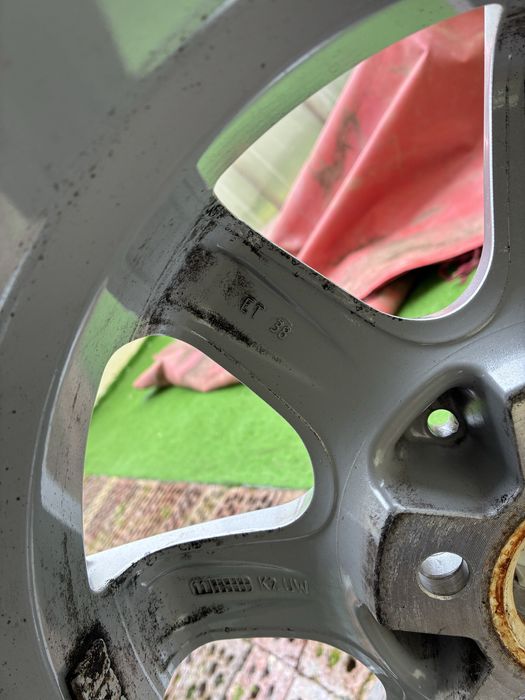 Джанти 15 Германия 5х100 със зимни нови 180/60/15