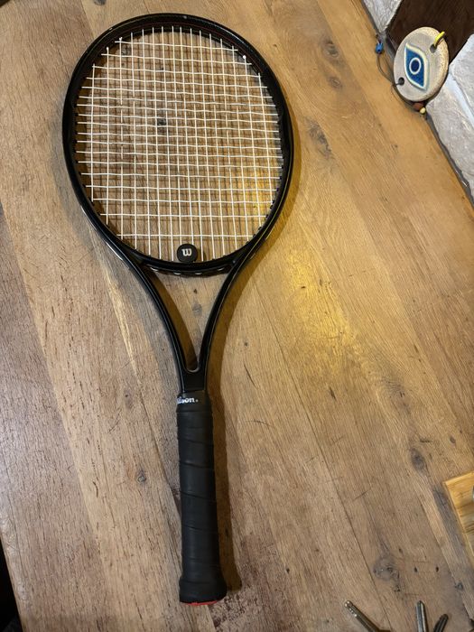 Ракета WILSON Pro Staff V13