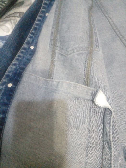 Продам джинсовку мужскую