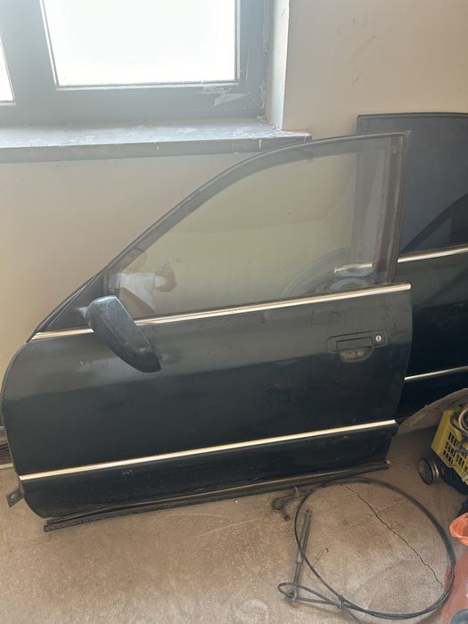 Дверь на Audi A8 D2 в сборе