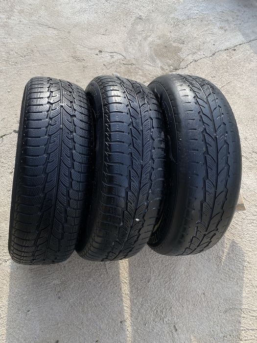 Автомобильный шина