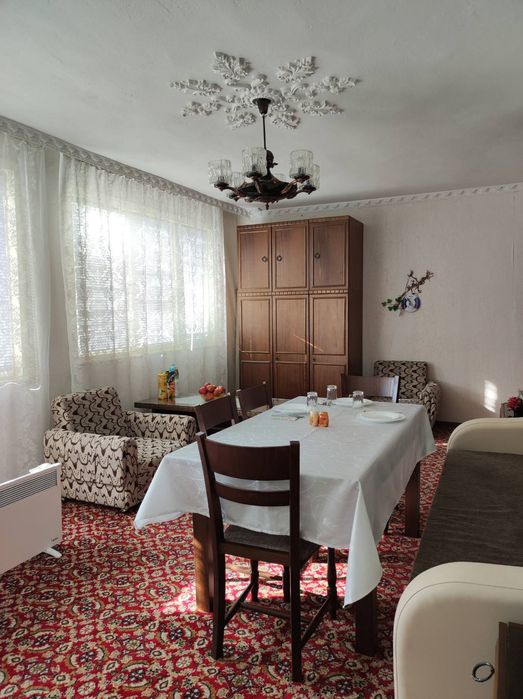 Продава се Етаж от къща в Генерал Тошево - 240 кв.м за 202 €/кв.м - Снимка #6