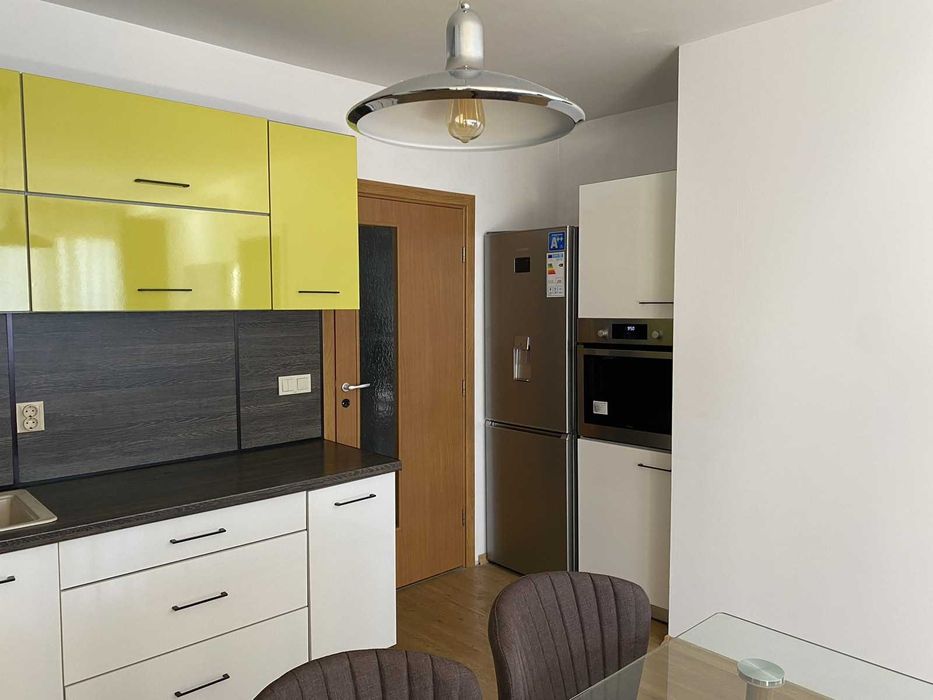 Дава се под наем Двустаен апартамент в София, Слатина - 79 кв.м за 470 € - Снимка #3