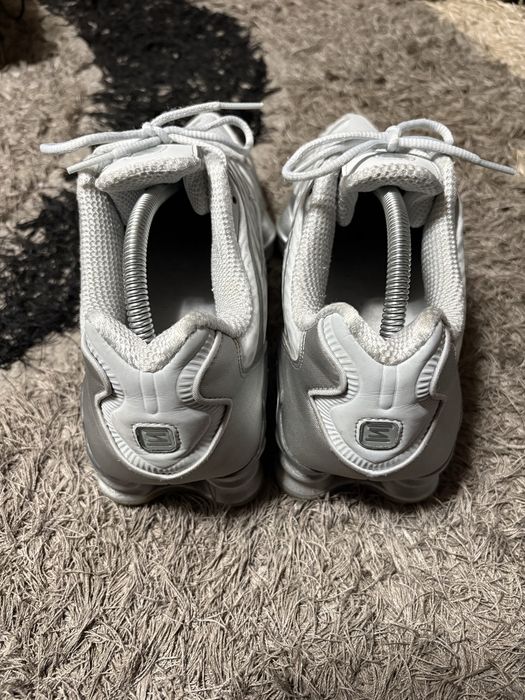 Nike Shox “Chrome Pure Platinum White”