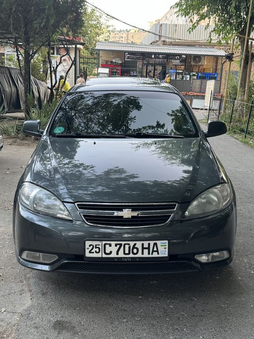 Chevrolet gentra 2018
