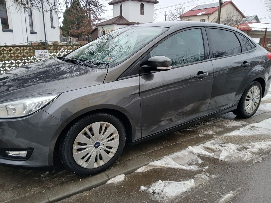 Vand Ford Focus benzina
