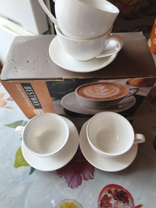 Хрустальные вазы,книги