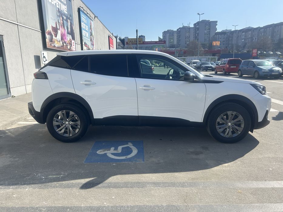 Peugeot 2008 1.5 diesel 2022