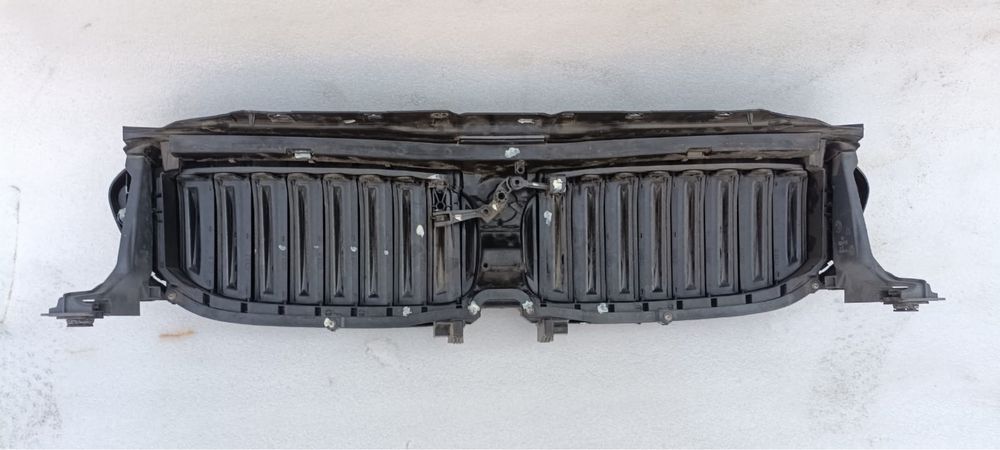 Решётка радиатора БМВ BMW G30.