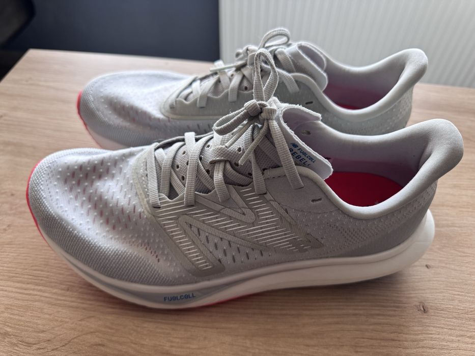 New Balance Rebel V3