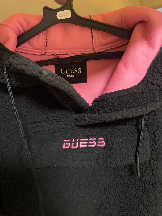 Дамско яке/суитчер на Guess