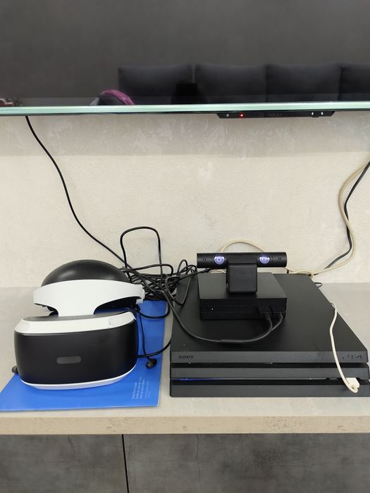 PlayStation 4 VR комплект