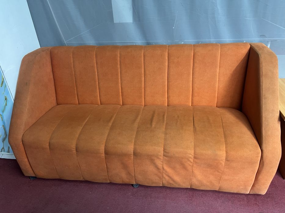 Диван оранжевый 3 штуки